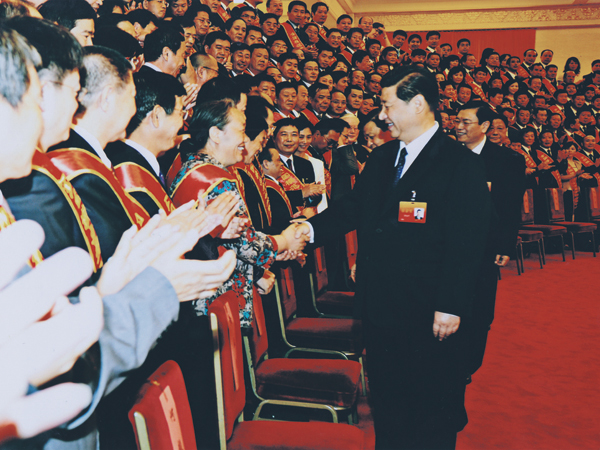 2011年8月15日，奇正集團(tuán)獲“全國構(gòu)建和諧勞動關(guān)系先進(jìn)代表”殊榮，作為甘肅唯一典型代表在大會交流經(jīng)驗，受到國家副主席習(xí)近平的親切接見。
