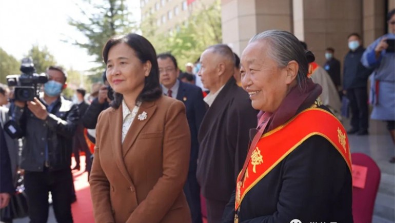 傳承精華，讓藏醫(yī)藥造福人民健康安全！